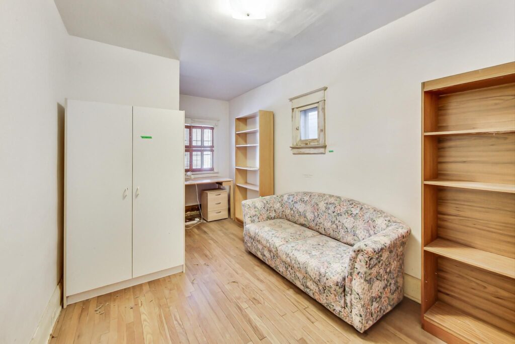 Photo of 369 Millwood Road