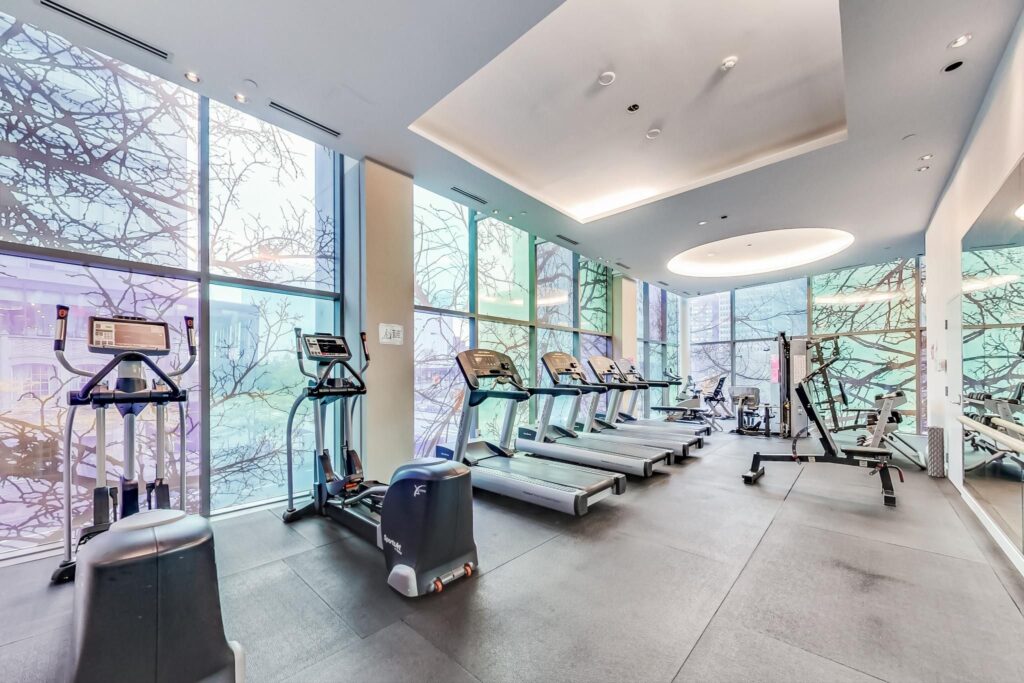 Photo of 37 Grosvenor Street Suite 1201