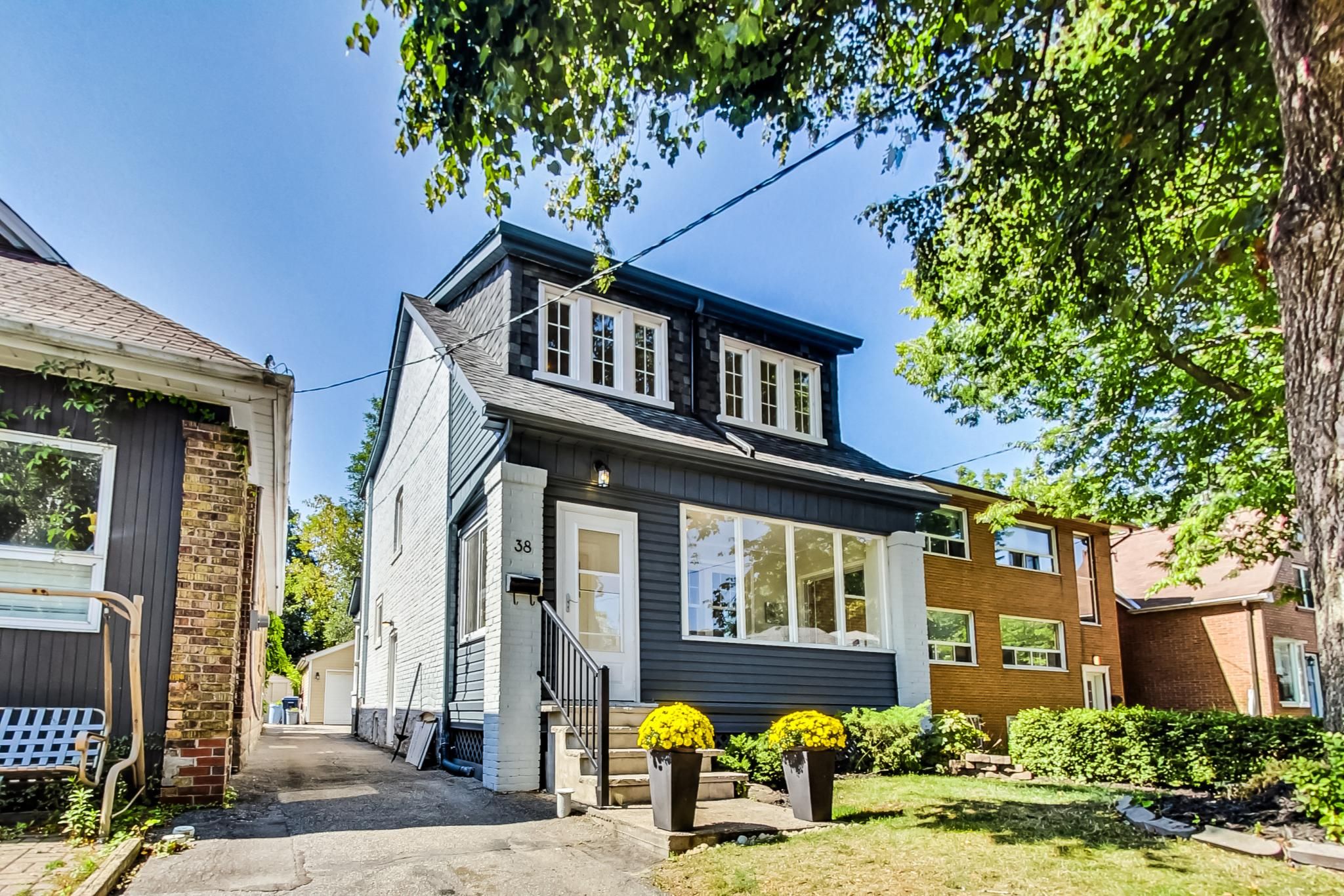 Photo of 38 Marmot St