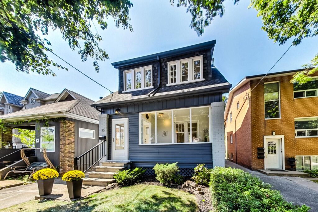 Photo of 38 Marmot St