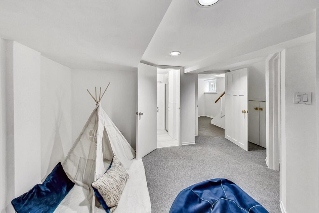 Photo of 38 Marmot St