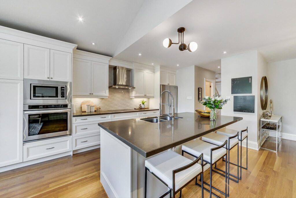 Photo of 386 Millwood Road