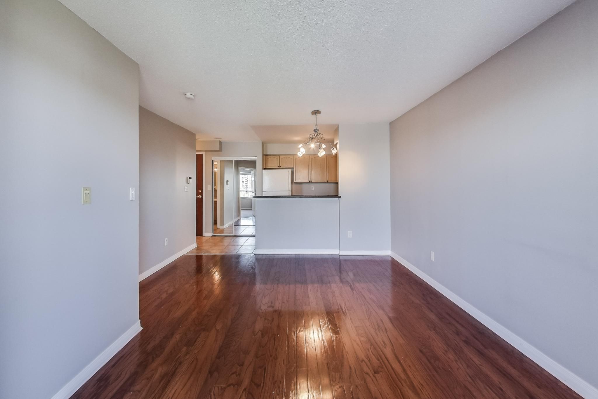 Photo of 39 Oneida Crescent Suite 407