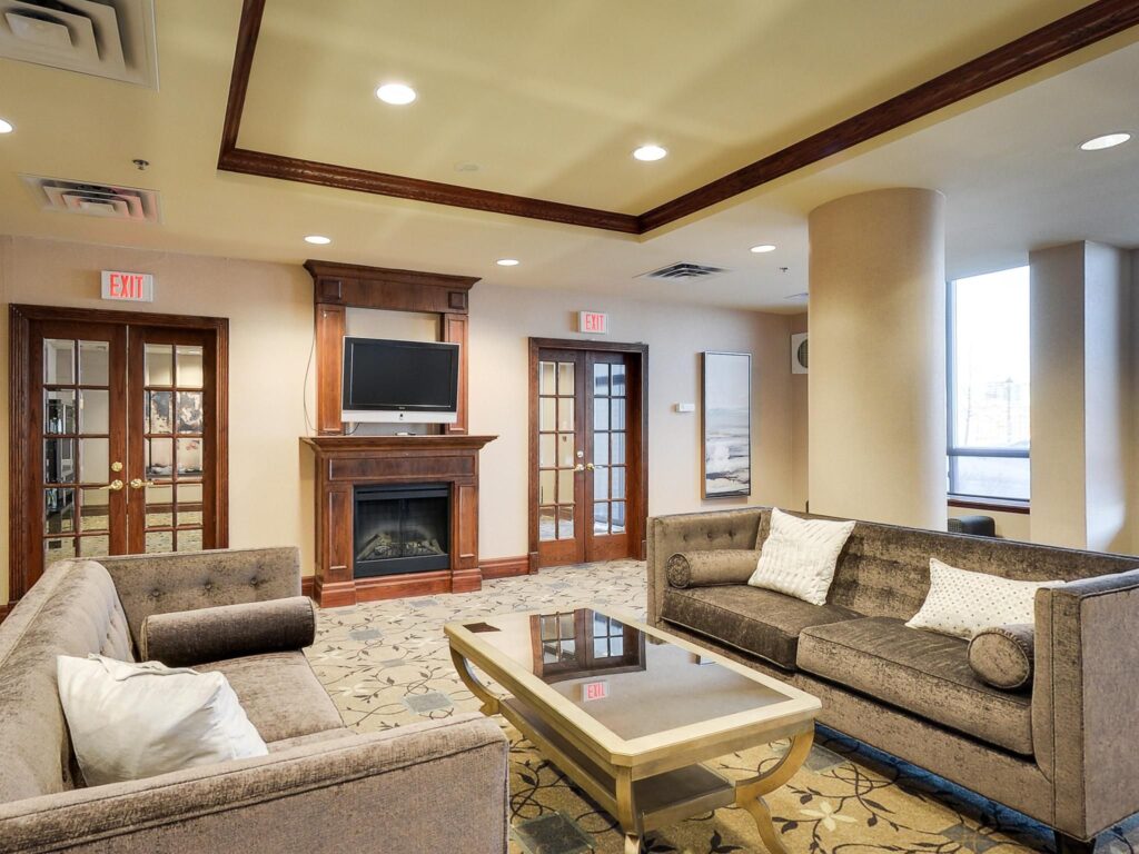 Photo of 39 Oneida Crescent Suite 407