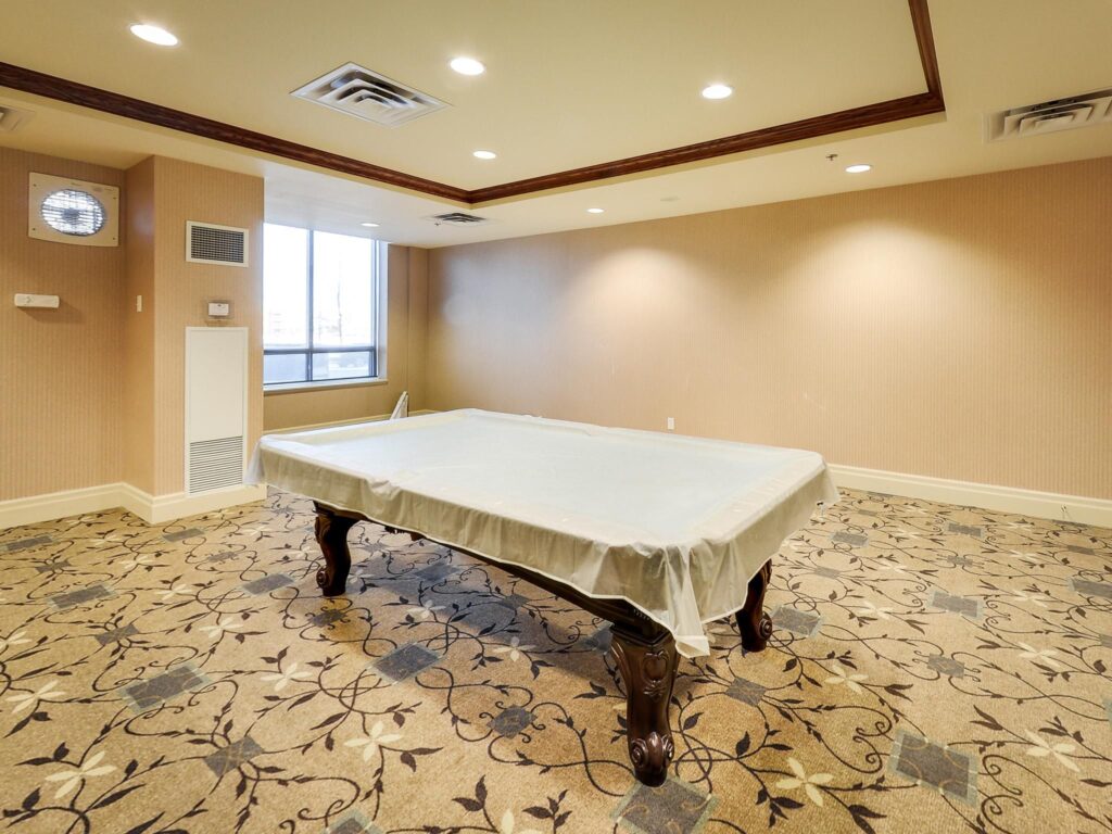 Photo of 39 Oneida Crescent Suite 407