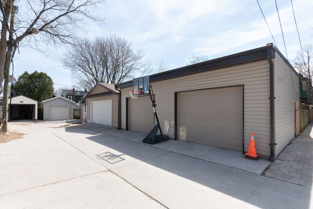 Photo of 470 Balliol Street