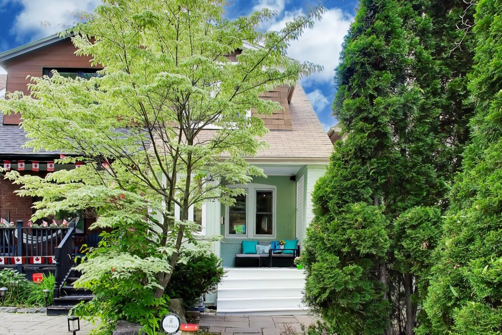 Photo of 472 Balliol St