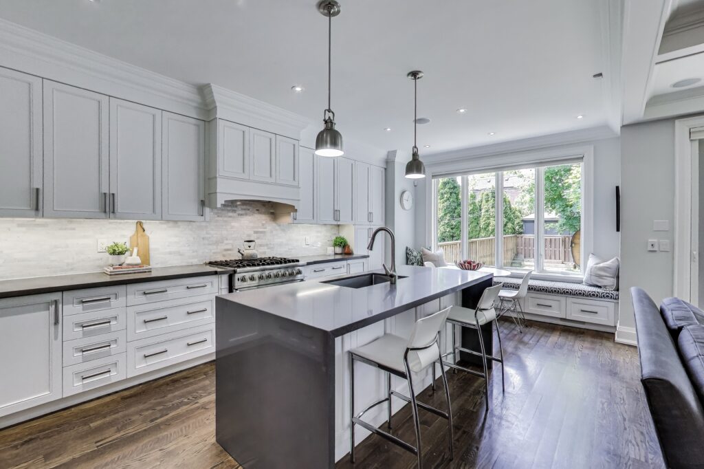 Photo of 474 Sutherland Drive