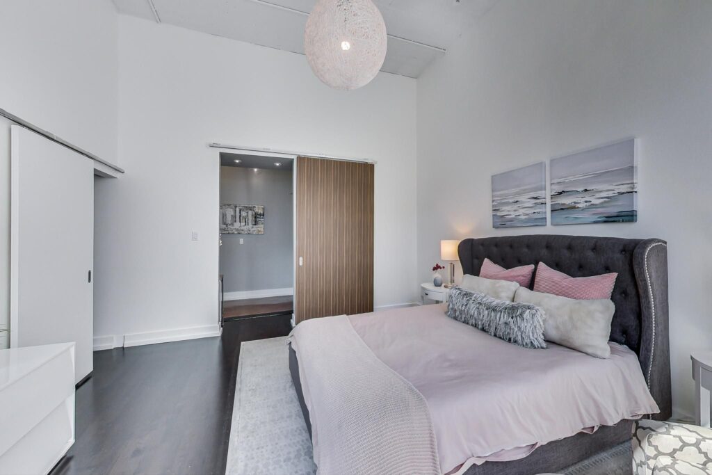Photo of 637 Lake Shore Boulevard West Suite 226