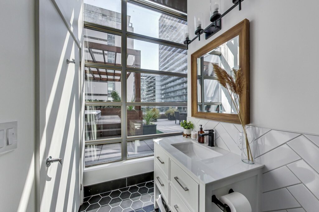 Photo of 637 Lake Shore Boulevard West Suite 226