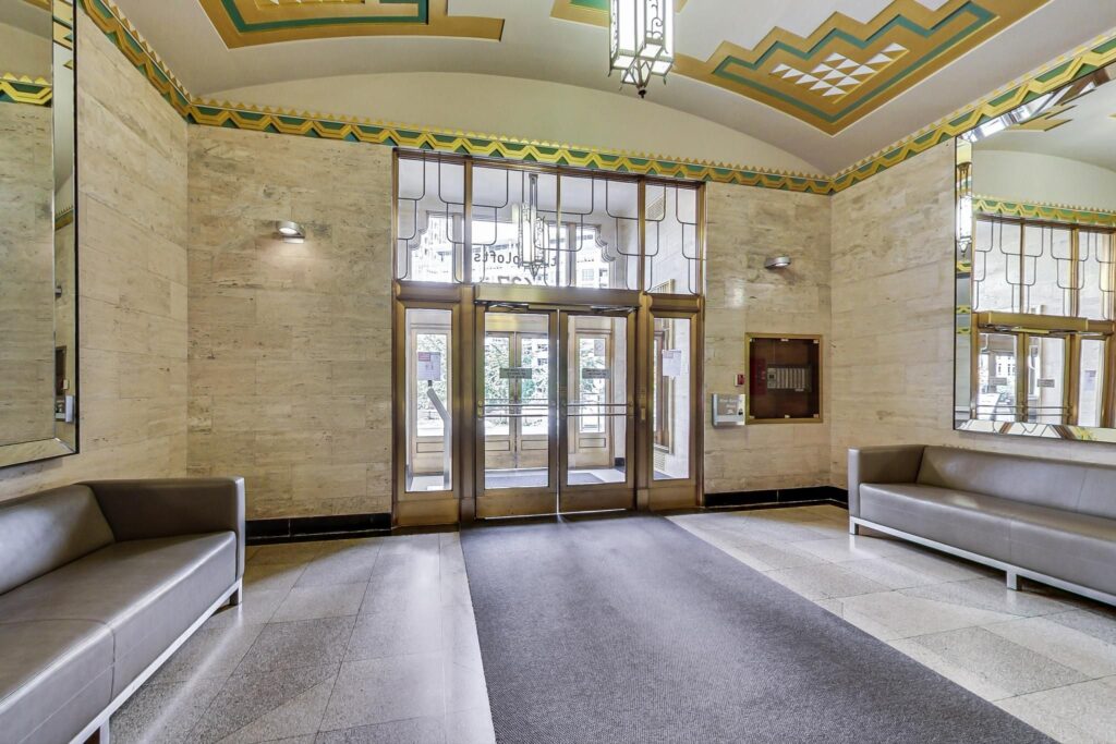 Photo of 637 Lake Shore Boulevard West Suite 226