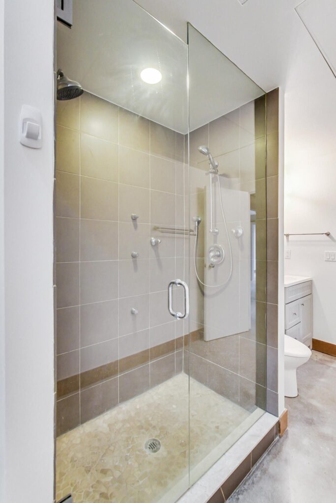 Photo of 68 Broadview Avenue Suite 512
