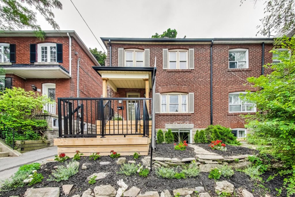 Photo of 72 Mann Avenue
