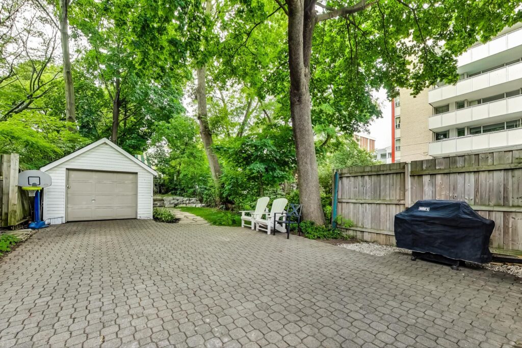 Photo of 72 Mann Avenue