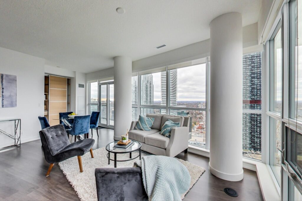 Photo of 89 Dunfield Avenue Suite 2902