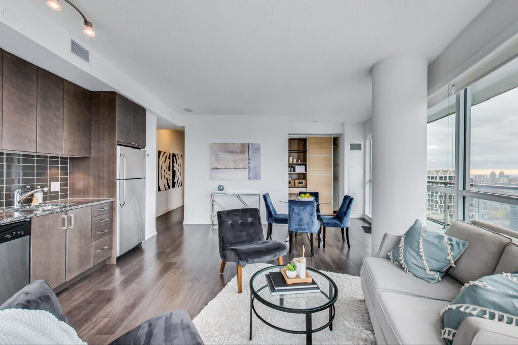 Photo of 89 Dunfield Avenue Suite 2902