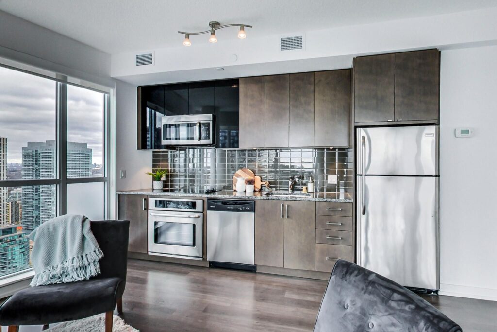 Photo of 89 Dunfield Avenue Suite 2902