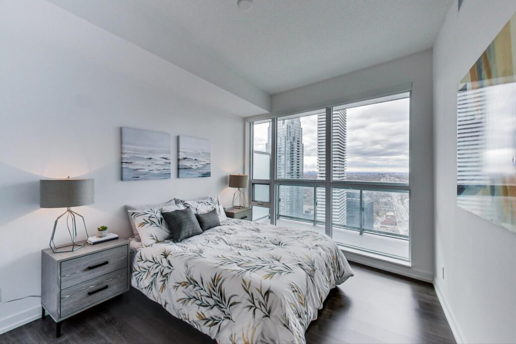 Photo of 89 Dunfield Avenue Suite 2902