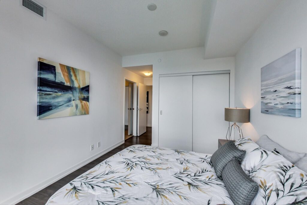 Photo of 89 Dunfield Avenue Suite 2902