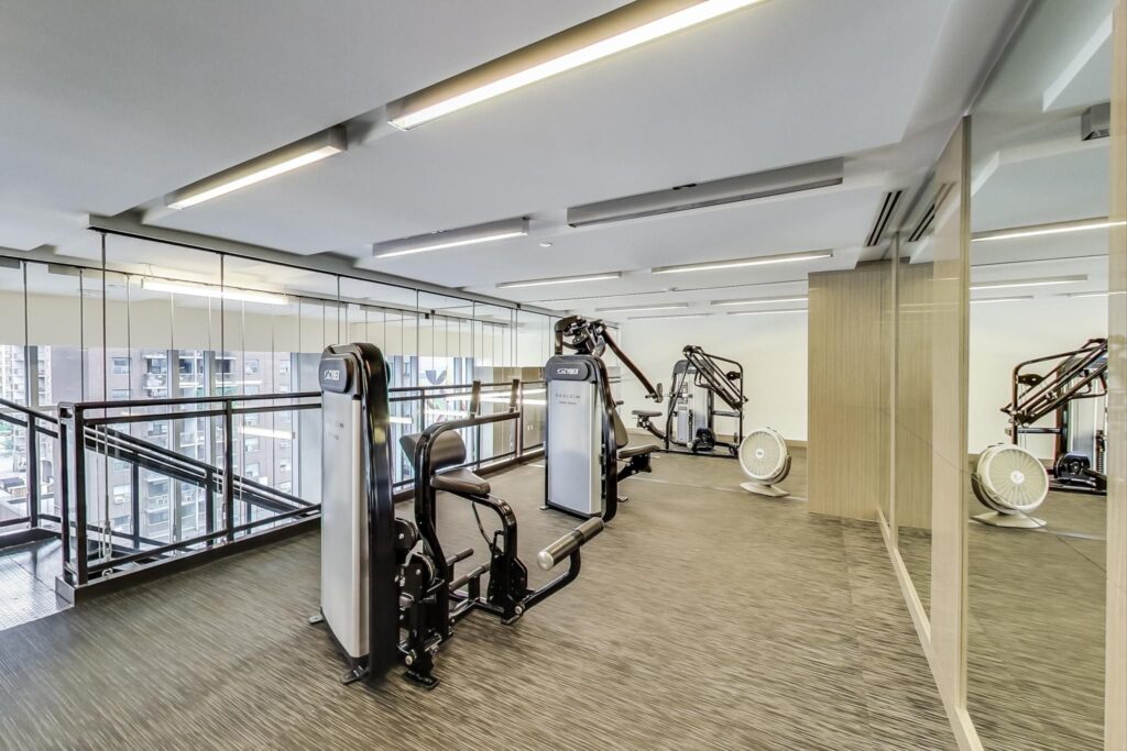 Photo of 89 Dunfield Avenue Suite 2902