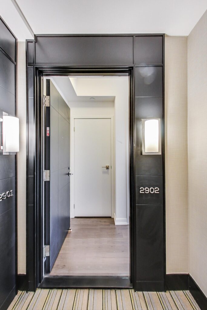 Photo of 89 Dunfield Avenue Suite 2902