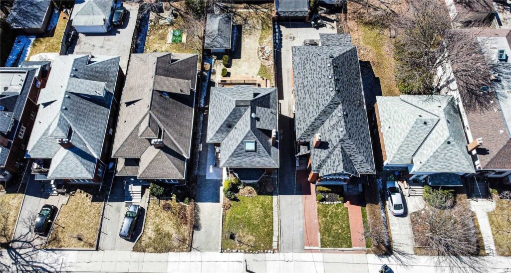 Photo of 904 Avenue Road