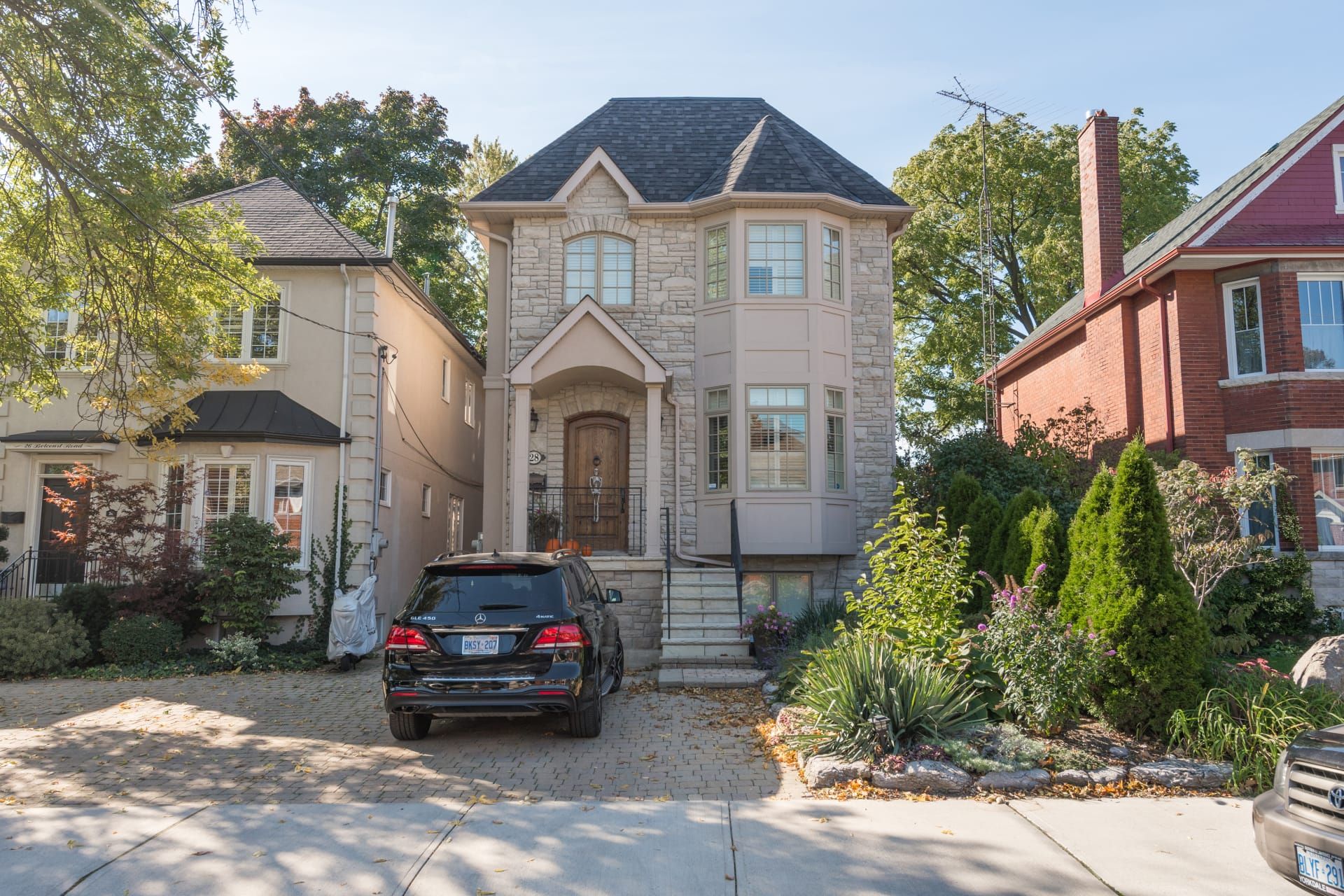 Davisville Village Home Sales Statistics for June 2018