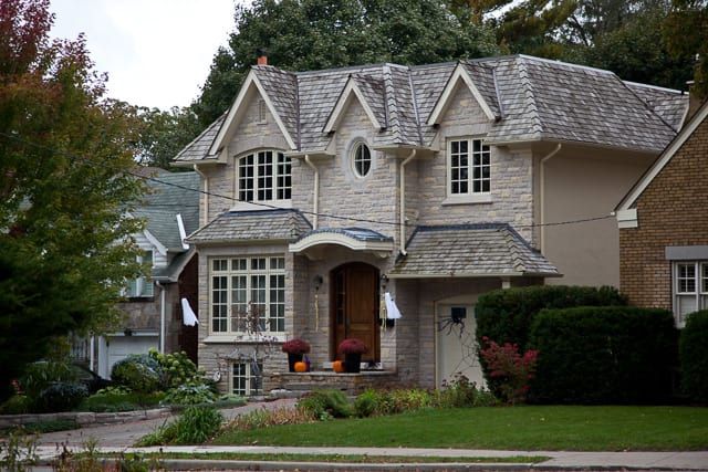 Leaside & Bennington Heights Sales Statistics for October 2017
